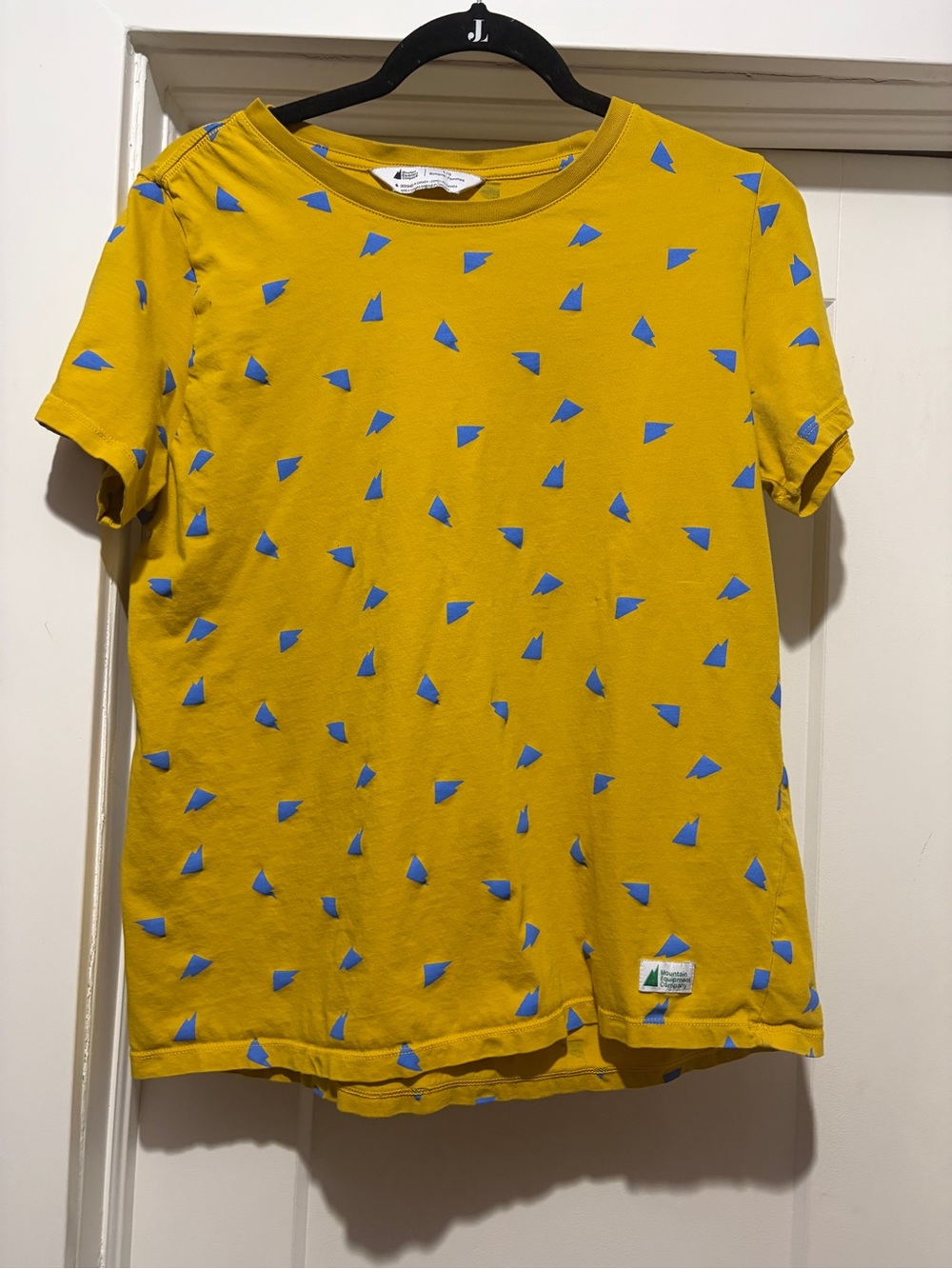 MEC Yellow Short-Sleeve Tee with Blue Triangle Print